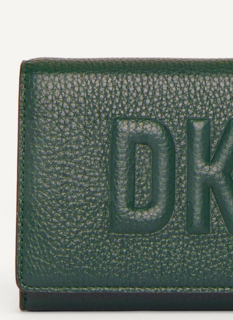 πορτοφολια DKNY Continental Raised Logo γυναικεια πρασινο | Greece_D1149