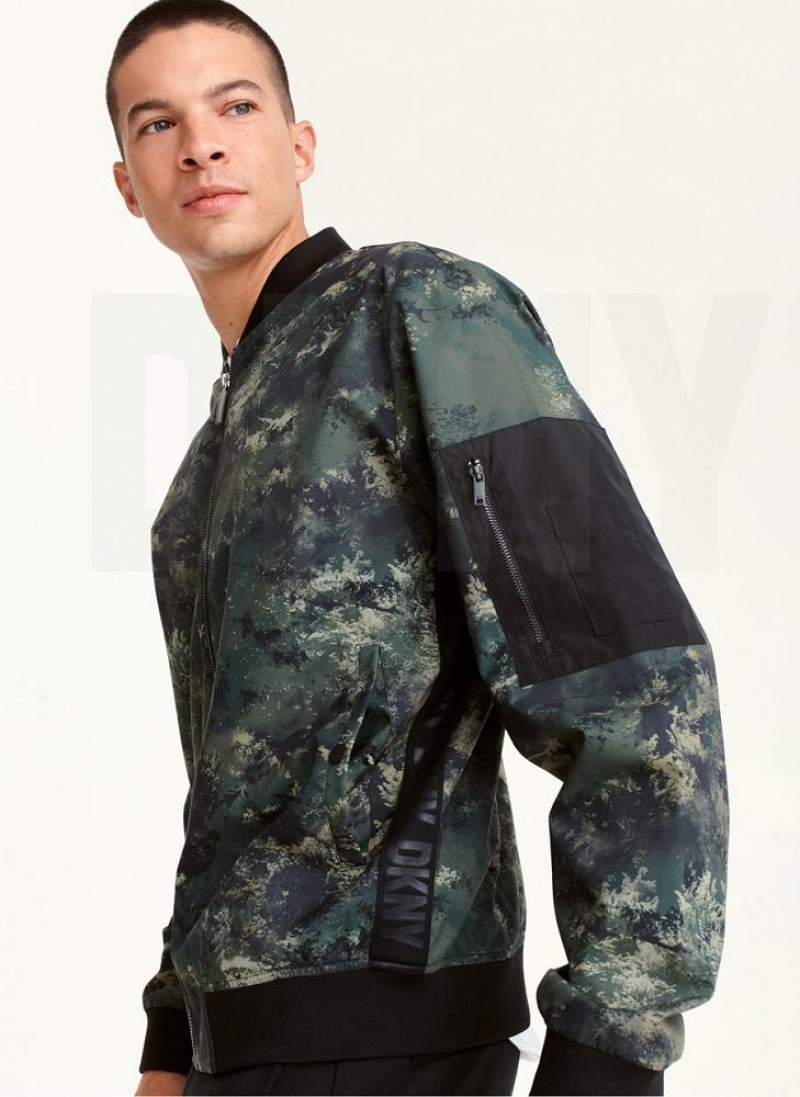 Μπουφαν DKNY Leaf Camo Bomber ανδρικα Ελιά | Greece_D0741